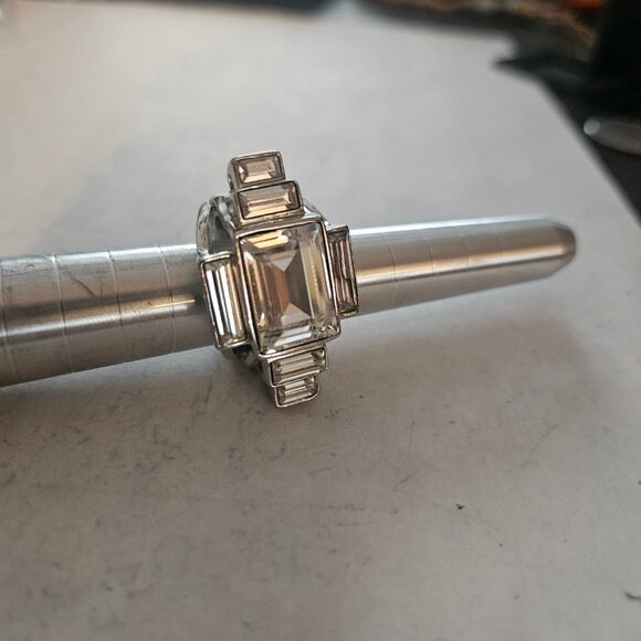 Givenchy cocktail ring - Picture 4 of 4